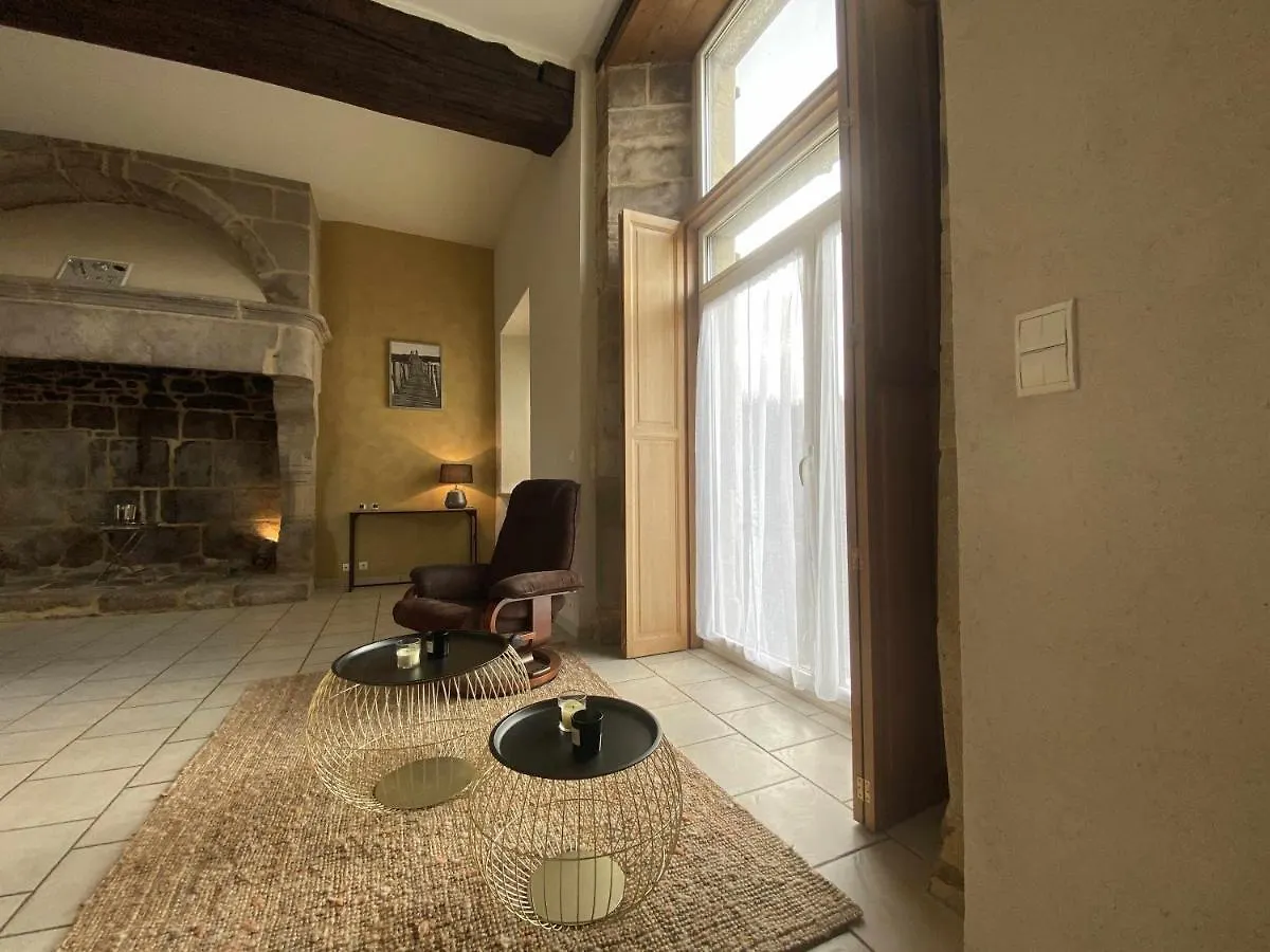 La Tour Les Alleux By Locntour Villa Taden